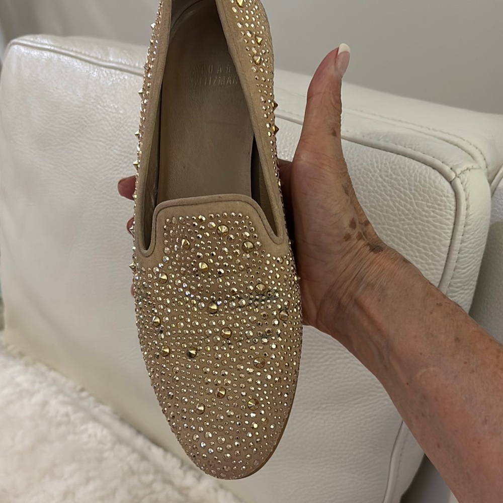 Stuart Weitzman Cream Perforated Flats with Rounded Toe - Picture 2 of 4